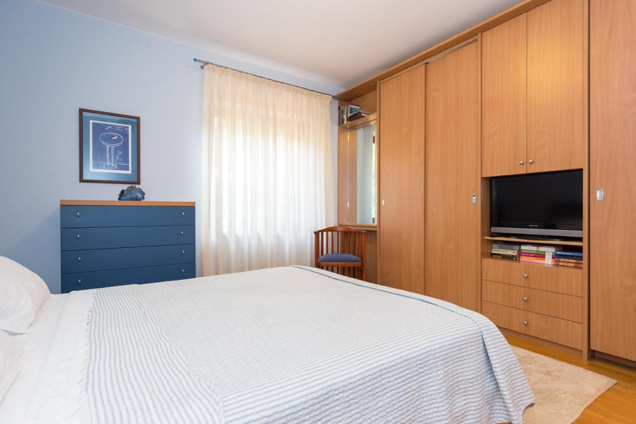 Mare Apartment *